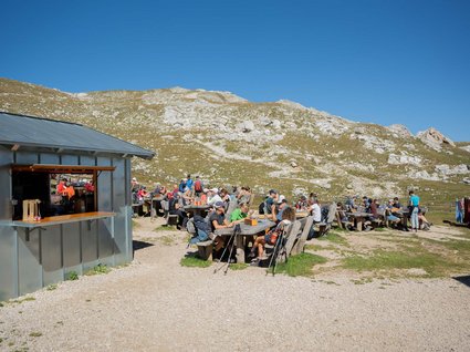 Schutzhaus in den Dolomiten mit Tradition Schutzhaus in den Dolomiten mit Tradition